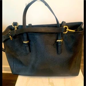 Micheal kors leather bag